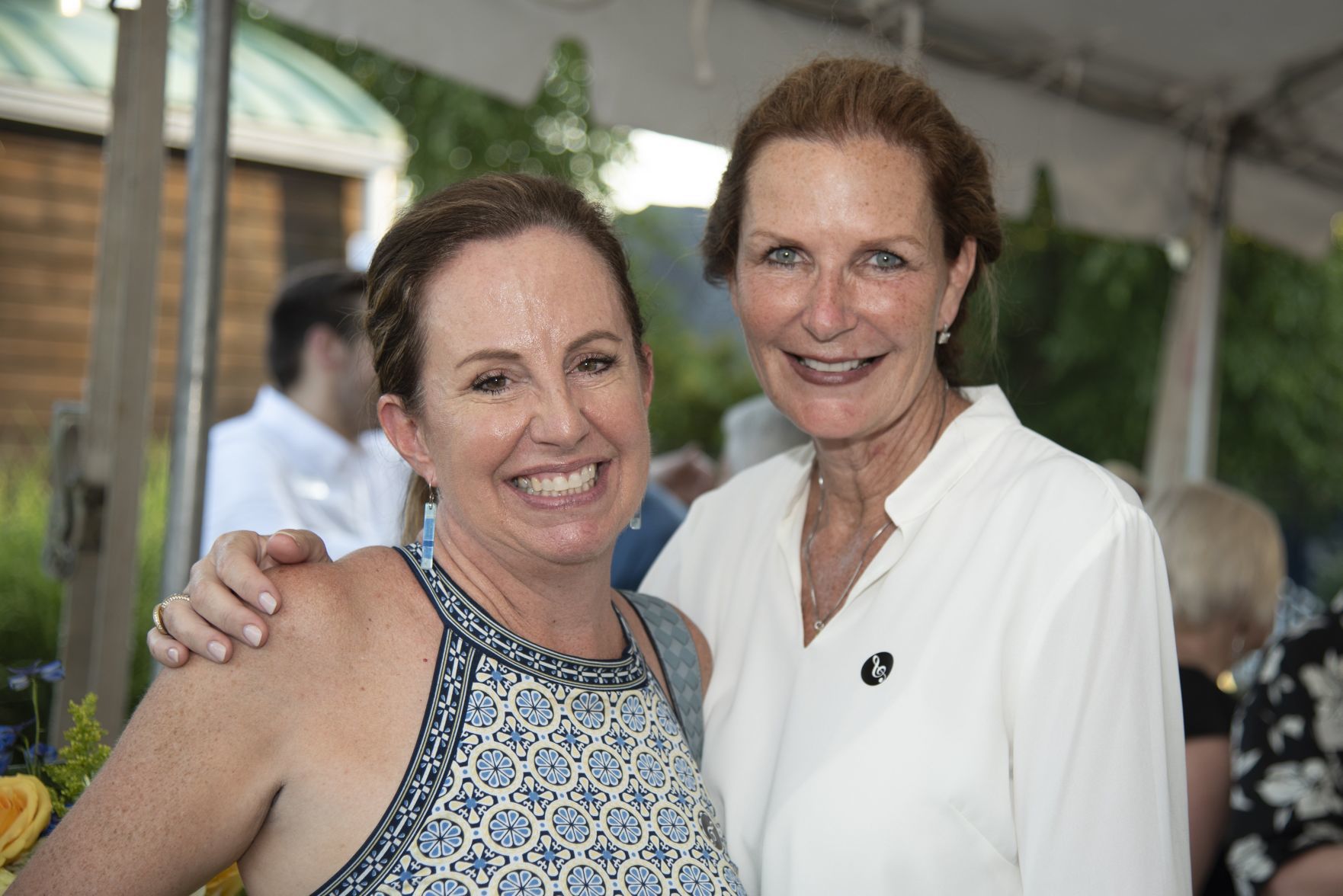 Amy Slone, Deborah Lazzaretti